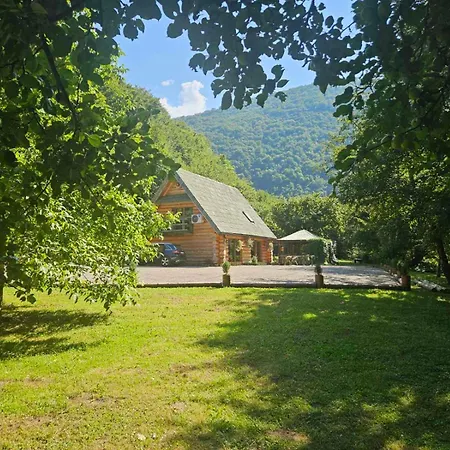 Bosnia Villa Donji Vakuf