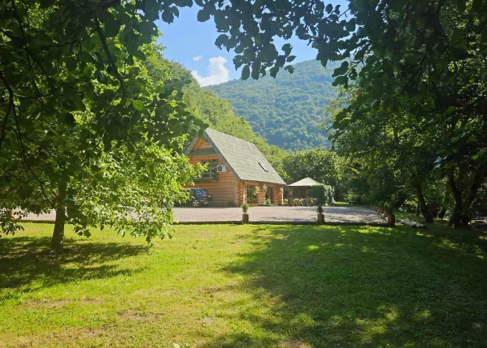 Bosnia Villa Donji Vakuf